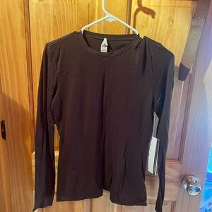 Lulu lemon brand new long sleeve shirt